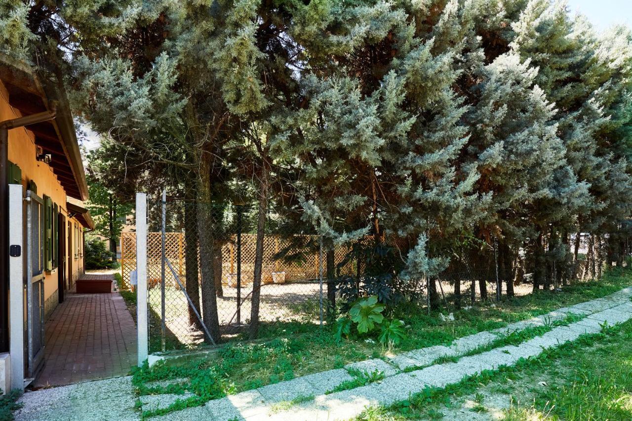Carlotta Fiera Suite Bolonya Dış mekan fotoğraf