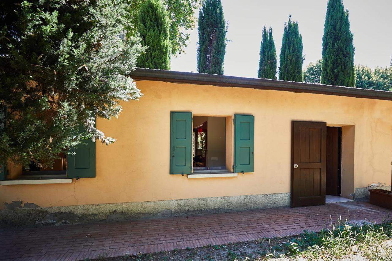 Carlotta Fiera Suite Bolonya Dış mekan fotoğraf