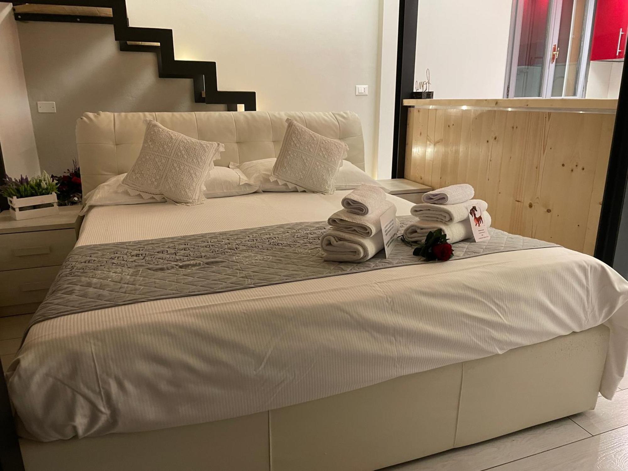 Carlotta Fiera Suite Bolonya Dış mekan fotoğraf